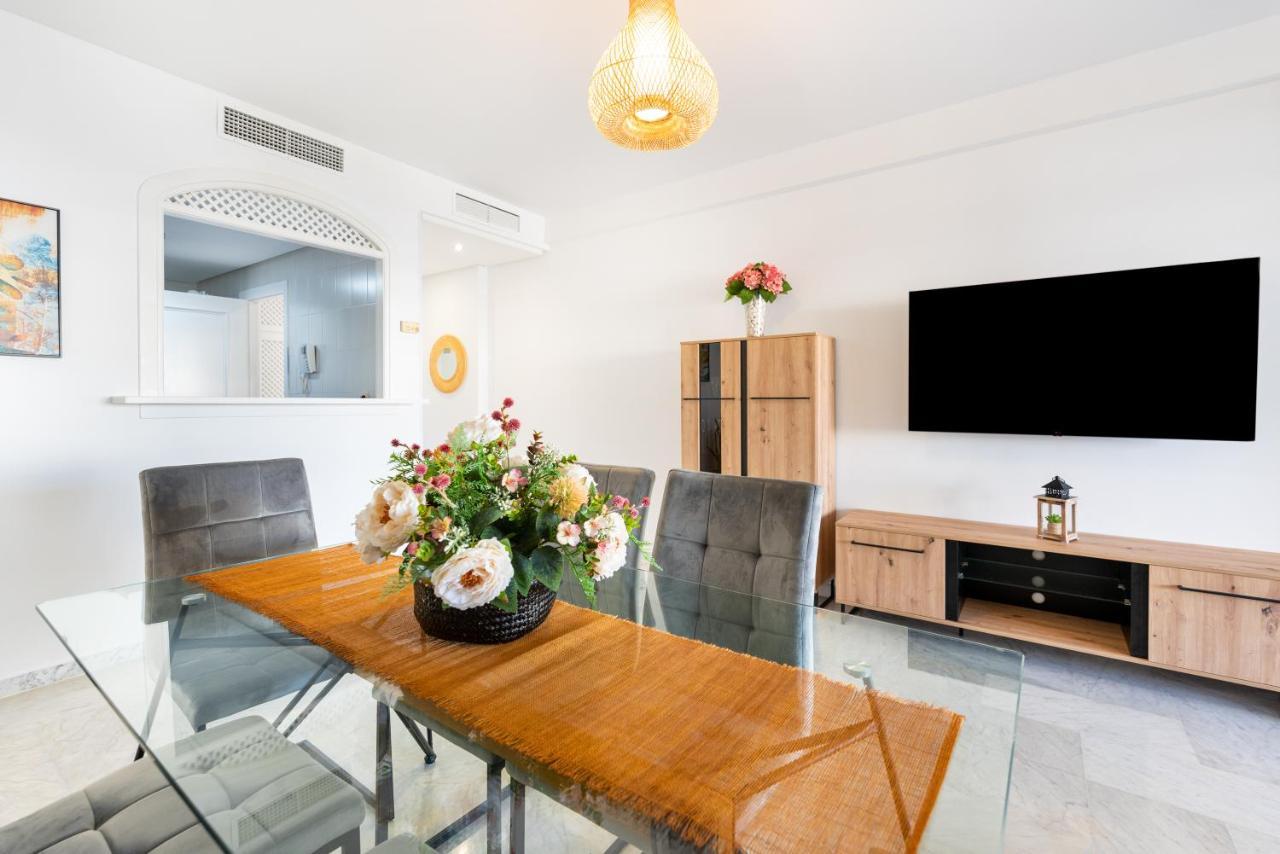 Wintowinrentals Apartamento De Lujo En Medio De Puerto Marina. Benalmádena Esterno foto